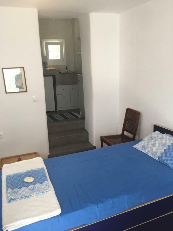 Katina's Garden Apartment *